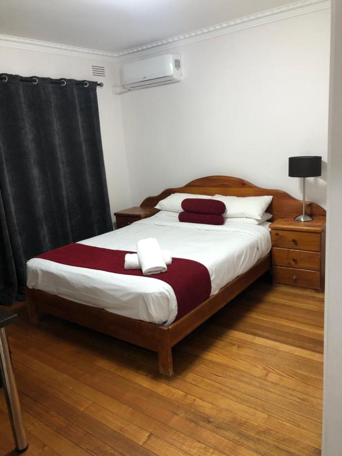 Parkside Inn Motel Melbourne Exterior photo